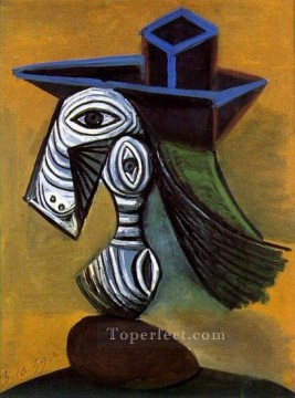 パブロ・ピカソ Painting - 青い帽子をかぶった女 1960 キュビスト パブロ・ピカソ